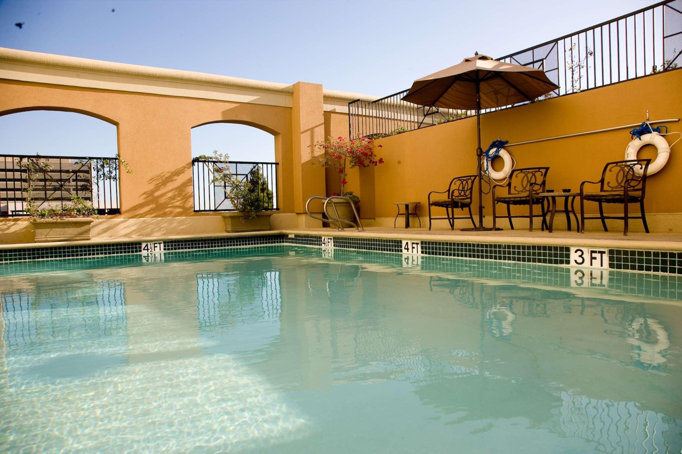 Zessa Orange County Airport, A Doubletree By Hilton Hotel Santa Ana