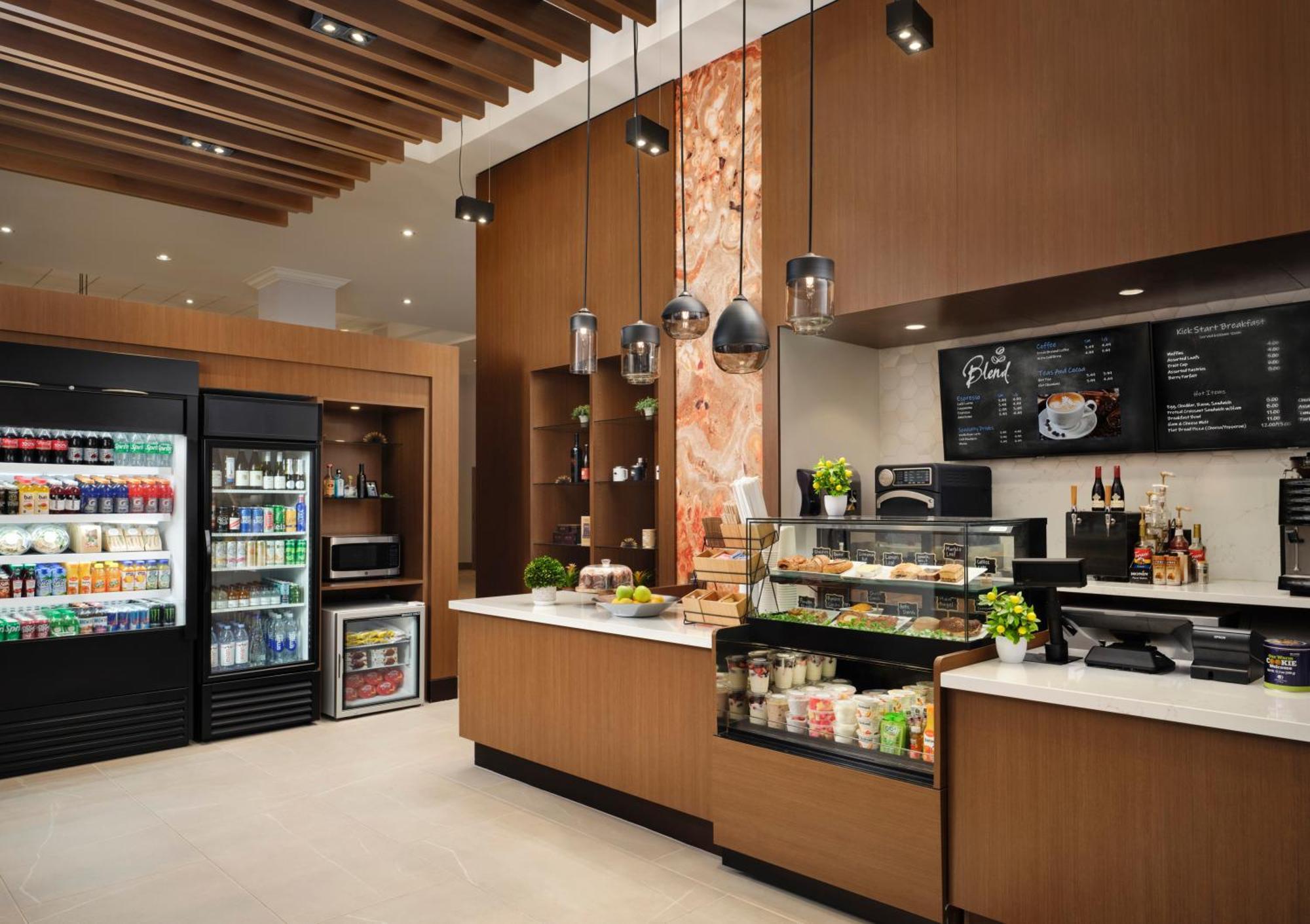 Zessa Orange County Airport, A Doubletree By Hilton Hotel 3*