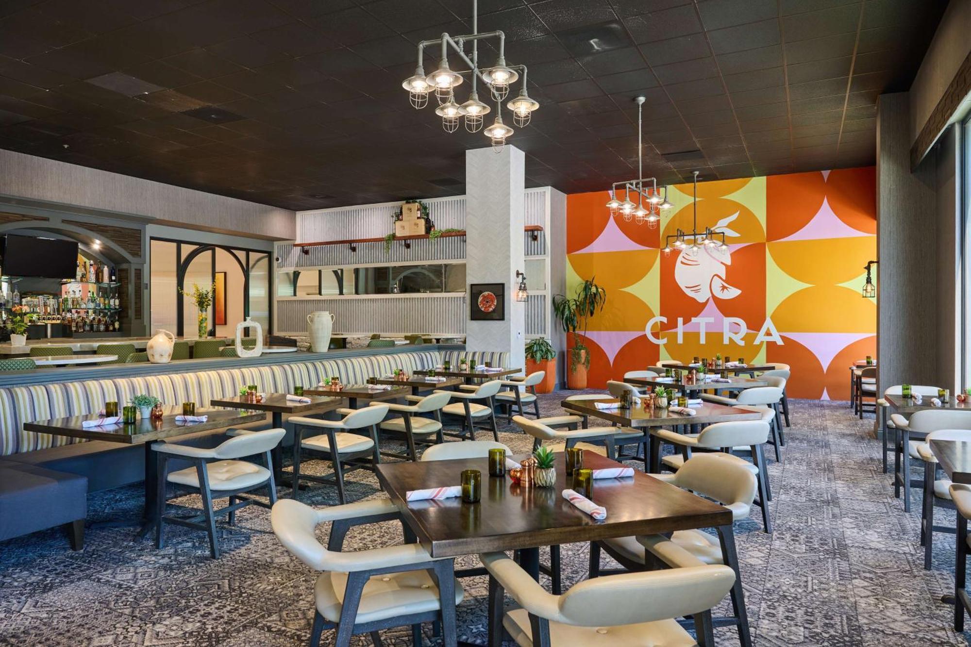 Zessa Orange County Airport, A Doubletree By Hilton Hotel Santa Ana