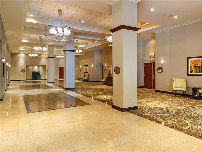 Zessa Orange County Airport, A Doubletree By Hilton Santa Ana